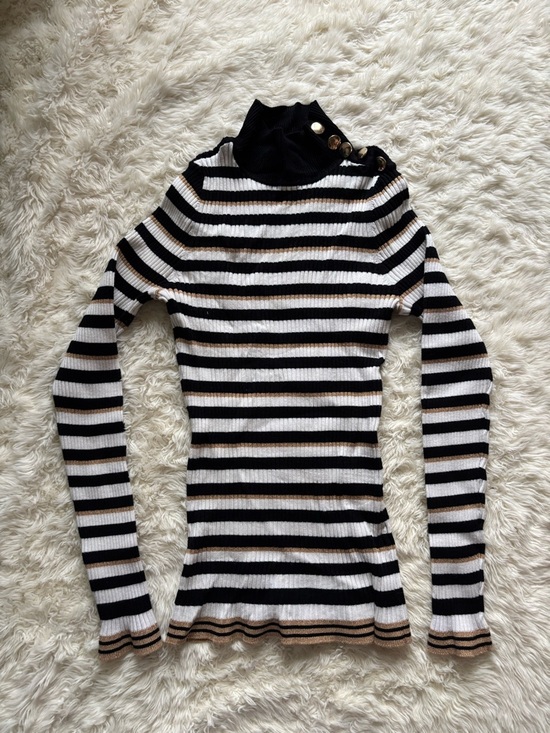 INC International Concepts Tops - INC International Concepts Striped Ribbed Turtleneck in Black, White & Gold